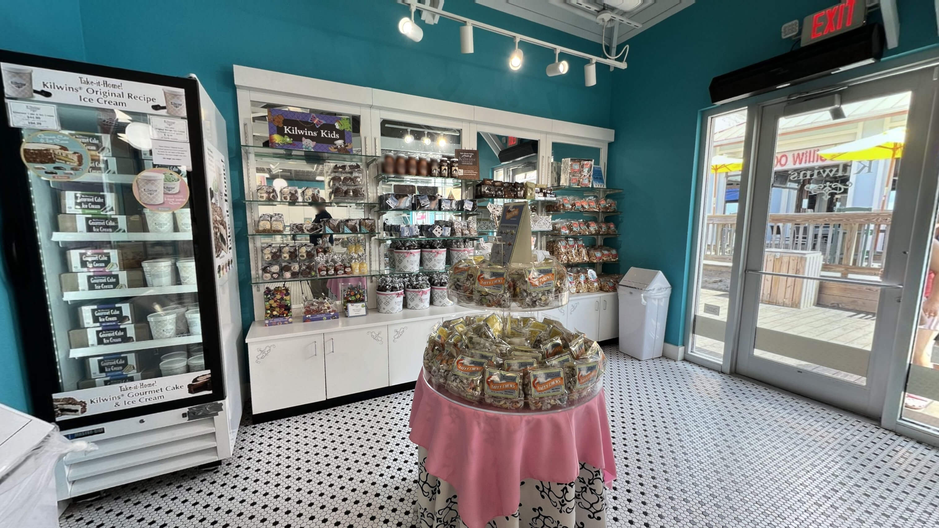 Pensacola Beach Interior Products Display